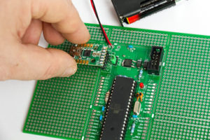 Mini-USB-Modul-UM2102_am Projekt RN-AVR Universal