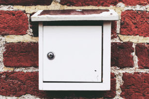 Automatischer Briefkasten
