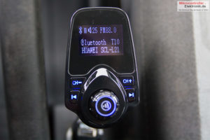 bluetooth-freisprecher-fm-transmitter-t10-smartphone-verbunden
