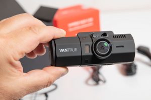 VANTRUE-T2-OBD-Dashcam-1080P-Hand